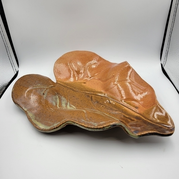 Handcrafted & Glazed Pottery Leaf Decor - Picture 1 of 5